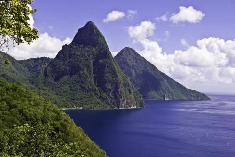 Bild 2 zur Urlaubsidee »Von Vulkan zu Vulkan - geführte Reise nach Saint Lucia, Montserrat & Dominica«