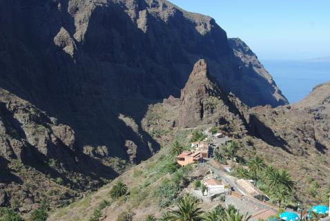 Bild 4 zur Urlaubsidee »Teneriffa - Trekking-Tour zum Pico del Teide (3.1719 m)«